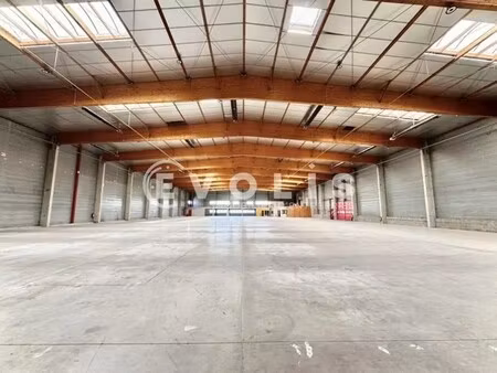 location local d’activités saint andre de corcy 01390 3930m²
