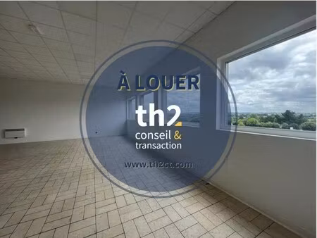 location local d’activités saint lo 50000 200m²