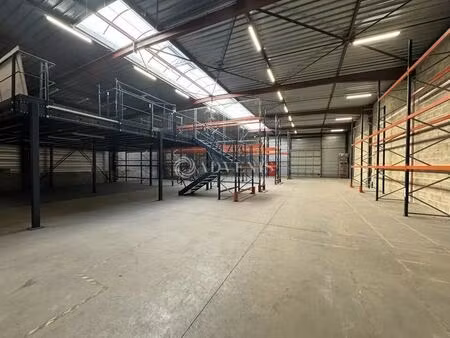 location local d’activités saint soupplets 77165 890m²