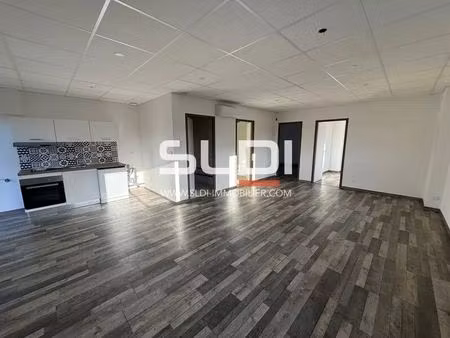 location bureaux 77 m²