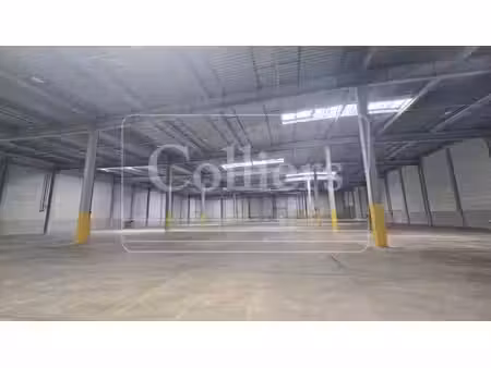location entrepôt 6750m²