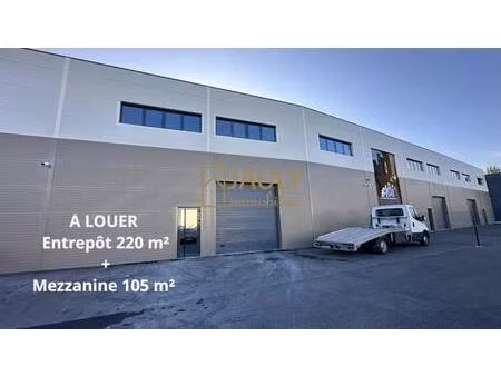 location entrepôt villenoy 77124 325m²