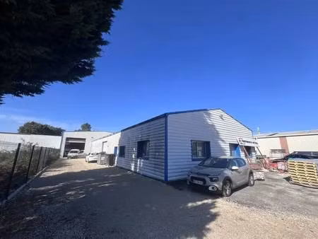 location local d'activités 155 m² à 310 m²