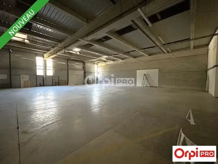 location local d’activités guilherand 07500 627m²