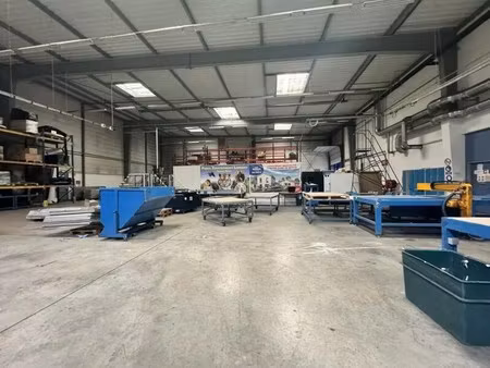location local d’activités la courneuve 93120 1233m² à 5752m²