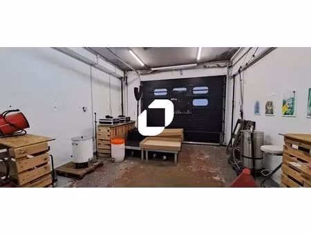 location local d’activités romainville 93230 325m²