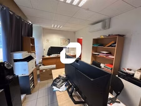location local d’activités stains 93240 2500m²