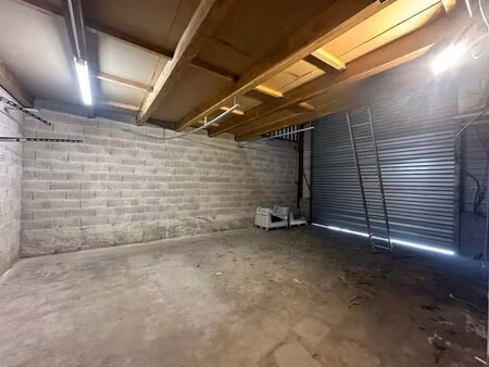 location bureaux 220 m²