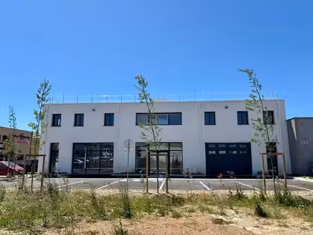 location bureaux saint-maximin-la-sainte-baume 83470 22m² à 504m²