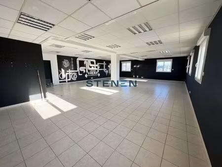 location bureaux 200 m²