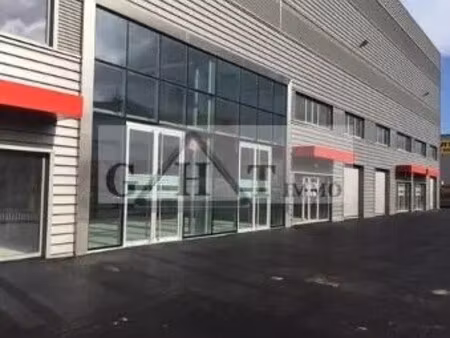 location bureaux 3 000 m²