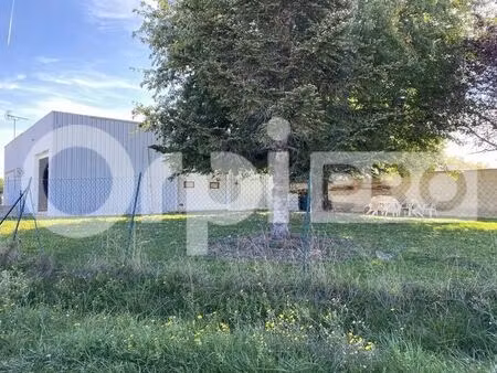 location commerce septfonds 82240 164m²