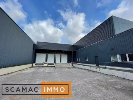 location entrepôt combs la ville 77380 850m²
