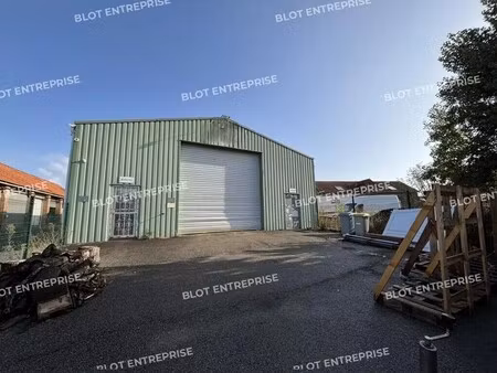 location entrepôt 316 m²