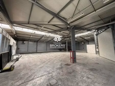 location entrepôt dannemarie sur crete 25410 1030m²