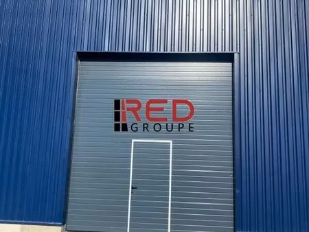 location entrepôt 278 m²