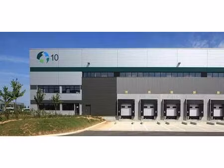 location entrepôt 6 620 m² à 27 042 m²