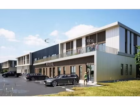 location local d'activités 581 m² à 2 332 m²