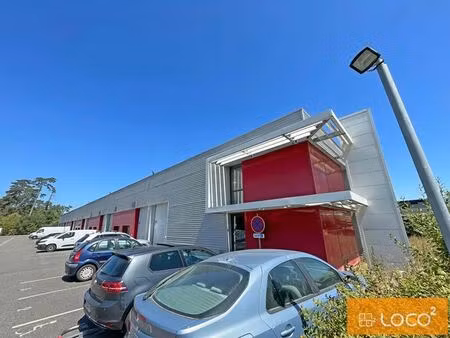 location local d'activités 41 m² à 289 m²