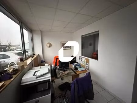 location local d'activités 45 m² à 975 m²