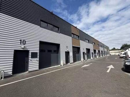location local d’activités epinay sur seine 93800 160m²