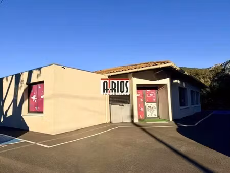 location bureaux 143 m²