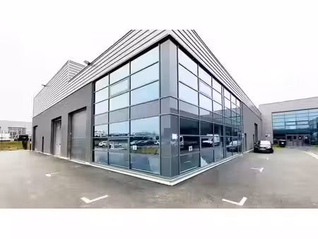 location local d’activités longueau 80330 125m² à 144m²