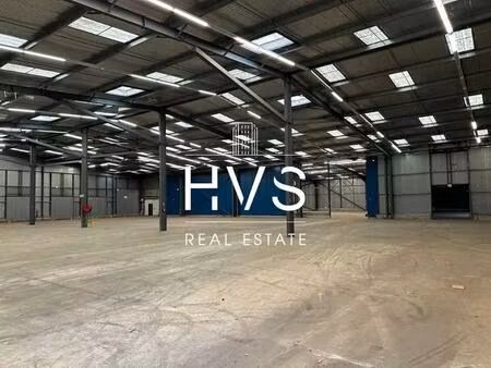 location entrepôt aix en provence 13290 4803m²