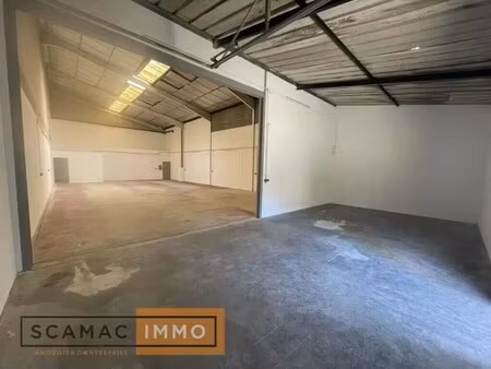 location entrepôt 248 m²