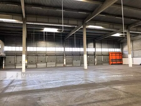 location entrepôt 2 283 m²