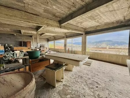 location entrepôt 134 m²