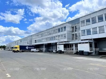 location entrepôt logistique 1 584 m² à 9 252 m²