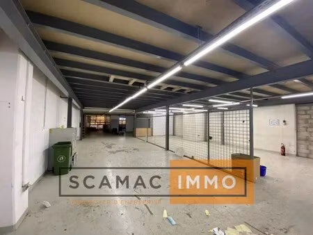 location entrepôt 686 m²