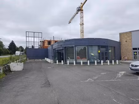 location entrepôt 750 m²