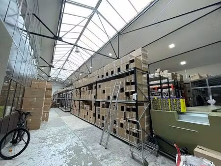 location entrepôt vitry-sur-seine 94400 1390m²