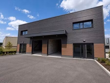 location local d’activités mornant 69440 104m² à 384m²