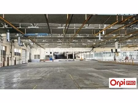 location local d'activités 1 000 m² à 9 000 m²