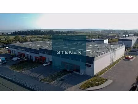 location local d’activités gignac-la-nerthe 13180 359m²