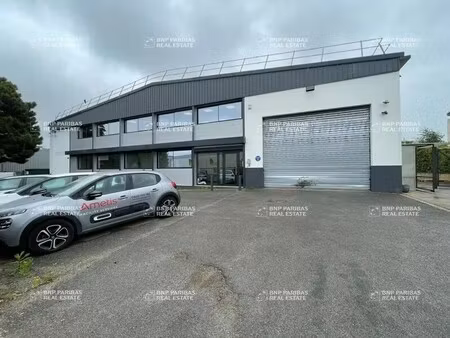 location local d’activités morangis 91420 1415m²