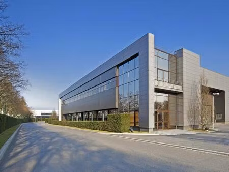 location local d’activités villepinte 93420 669m² à 3151m²