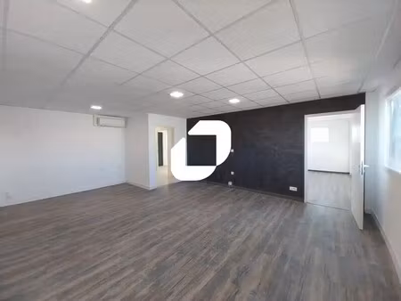 location bureaux 100 m²