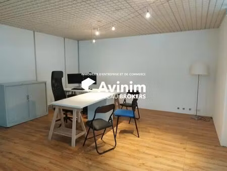 location bureaux 70 m²