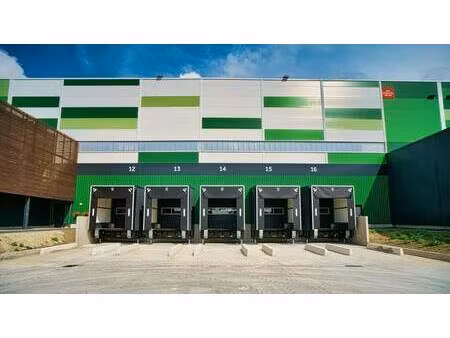 location entrepôt honfleur 14600 6000m² à 31965m²