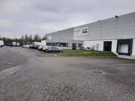 location entrepôt lieusaint 77127 2526m²