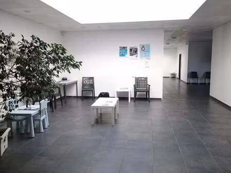 location local d'activités 10 m² à 41 m²