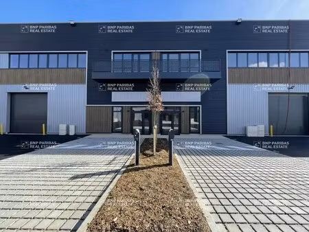location local d’activités chalifert 77144 597m²