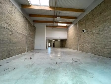 location local d’activités coupvray 77700 471m² à 1381m²
