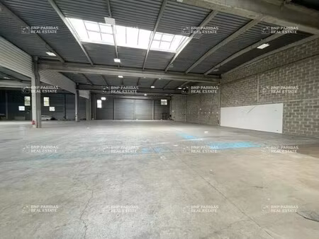location local d’activités croissy-beaubourg 77183 600m² à 1400m²