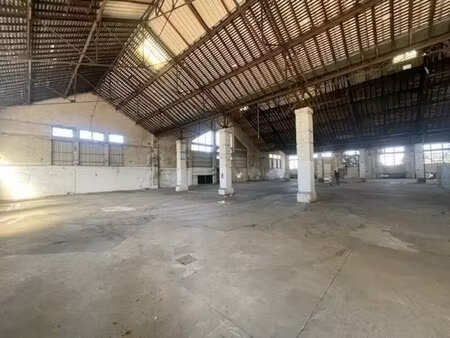 location local d’activités tarbes 65000 1700m²