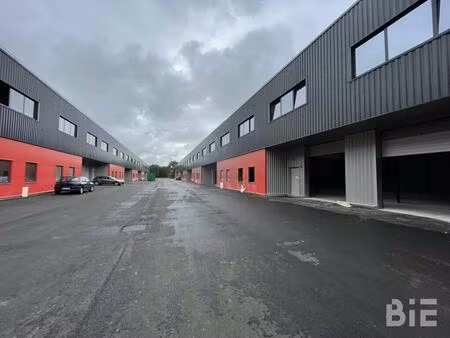 location local d’activités tresses 33370 293m² à 2507m²